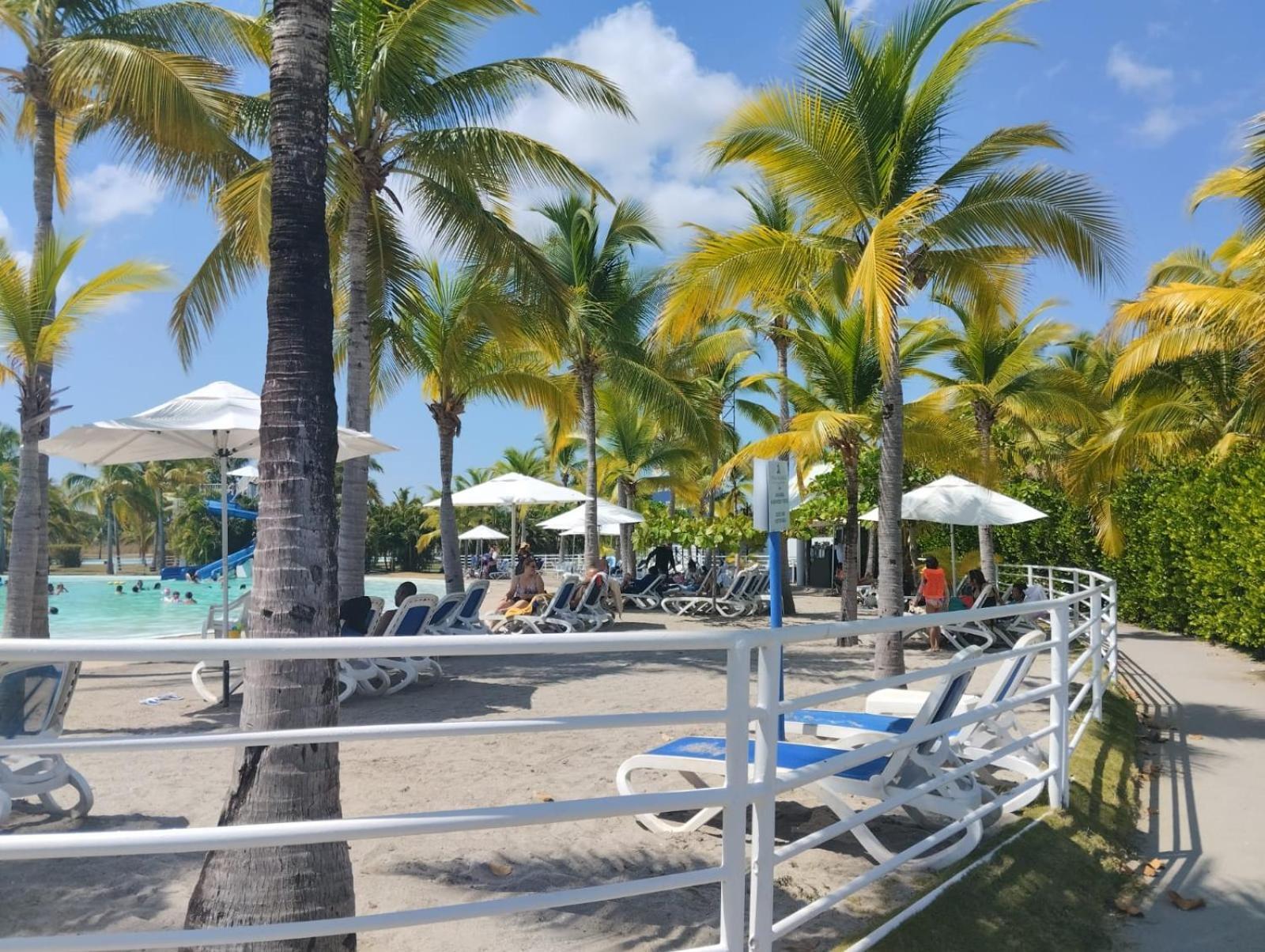 Playa Blanca Towncenter Suite - No Incluye Comidas 外观 照片